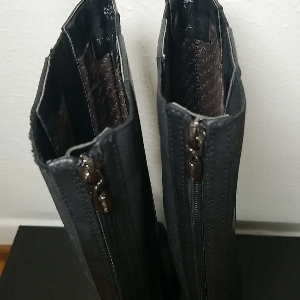 Taheri Women's Black High Boots Size 9 M
